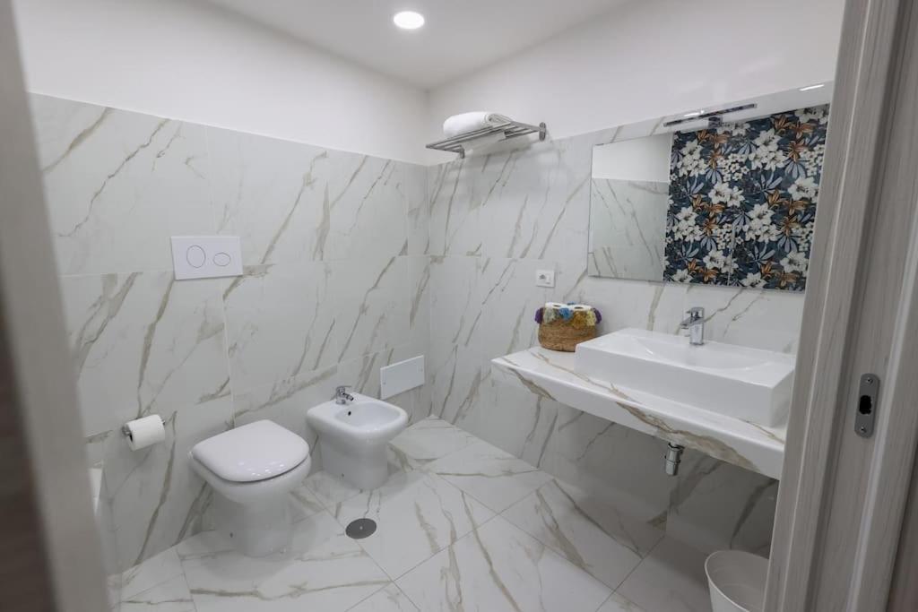 Апартаменты 'A Casa D'Annare Неаполь Экстерьер фото